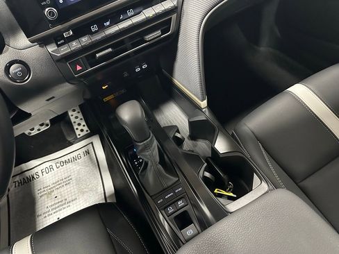 Used 2026 Toyota Camry SE FWD image 40