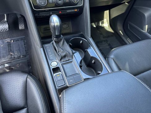 Used 2022 Volkswagen Atlas SE w/ Panoramic Sunroof Package image 28