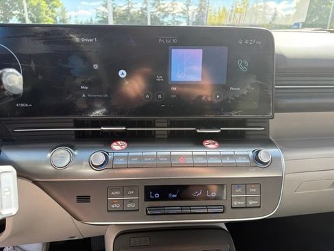 Used 2024 Hyundai Kona Limited AWD/4WD image 22