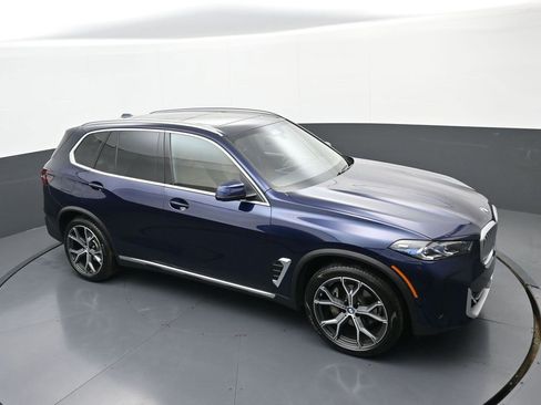 Used 2025 BMW X5 xDrive40i image 30