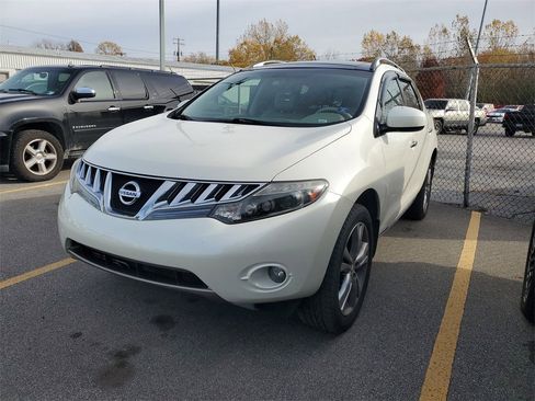 Used 2010 Nissan Murano LE w/ Navigation Pkg image 1