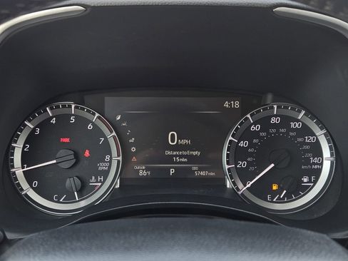 Used 2023 Toyota Highlander XLE FWD image 20