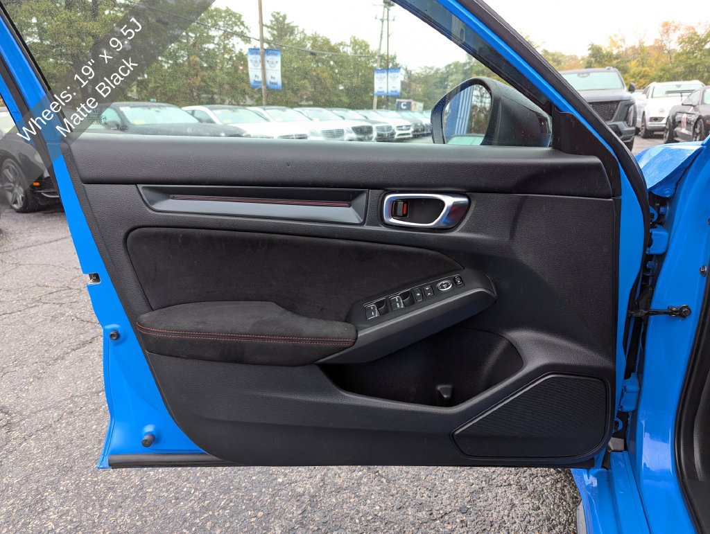 Used 2023 Honda Civic Type R image 12