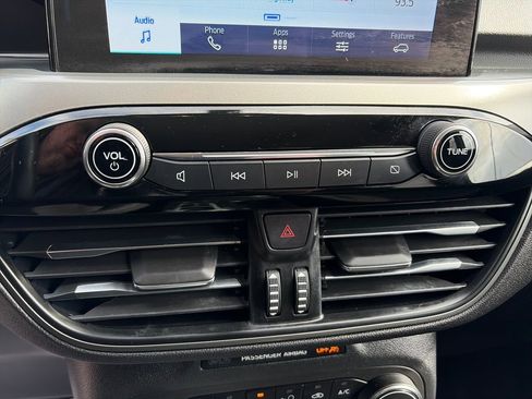 Used 2023 Ford Escape Active image 22