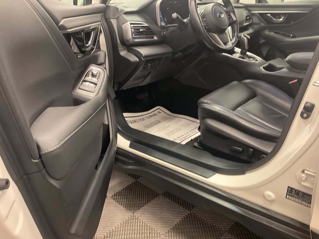 Used 2021 Subaru Outback Limited AWD/4WD image 4