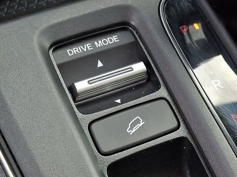 Used 2024 Honda CR-V Sport-L image 25