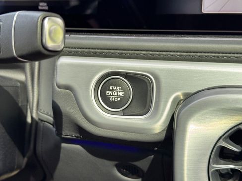 Used 2023 Mercedes-Benz G 63 AMG Squared image 39