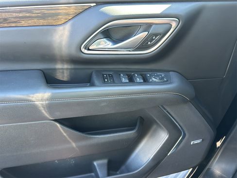 Used 2024 Chevrolet Tahoe Premier image 25