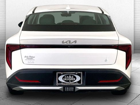Certified 2025 Kia K4 EX FWD image 3