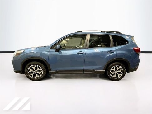 Used 2020 Subaru Forester Premium w/ Popular Package #1 AWD/4WD image 7