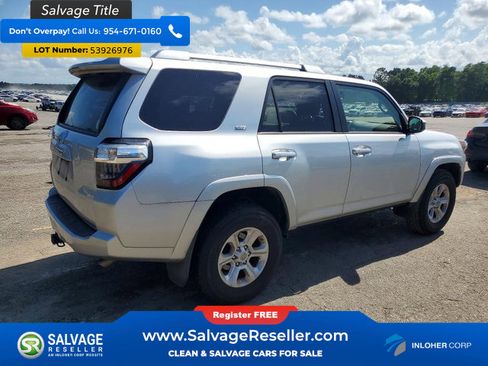 Used 2018 Toyota 4Runner SR5 RWD image 4