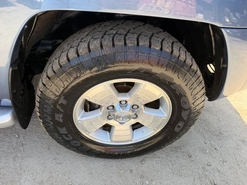 Used 2003 Toyota 4Runner Limited image 31