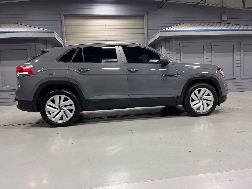 Used 2021 Volkswagen Atlas Cross Sport SE AWD/4WD image 8