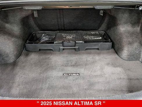 Certified 2025 Nissan Altima 2.5 SR AWD/4WD image 30