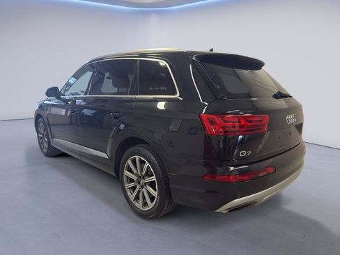 Used 2019 Audi Q7 3.0T Premium Plus AWD/4WD image 5