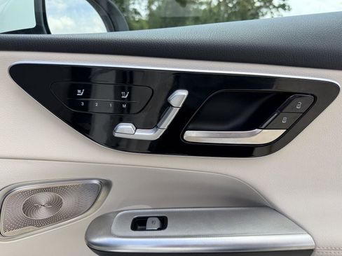 Certified 2026 Mercedes-Benz GLC 300 image 30
