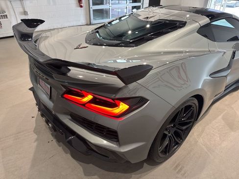 Used 2024 Chevrolet Corvette Z06 image 11