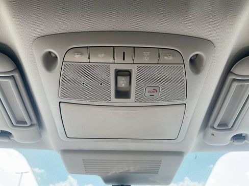 Used 2019 Nissan Armada SL w/ Premium Package AWD/4WD image 17