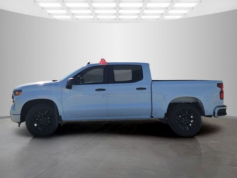 Used 2023 Chevrolet Silverado 1500 Custom RWD image 7