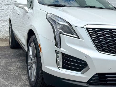 Certified 2023 Cadillac XT5 Premium Luxury AWD/4WD image 4
