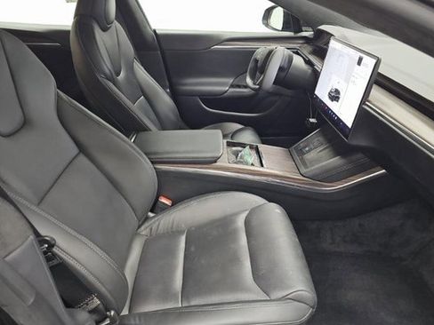 Used 2022 Tesla Model S image 6