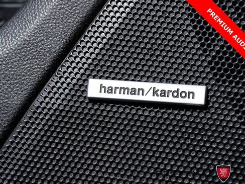 Used 2022 Subaru Crosstrek 2.5i Limited w/ Moonroof Package 2 image 7