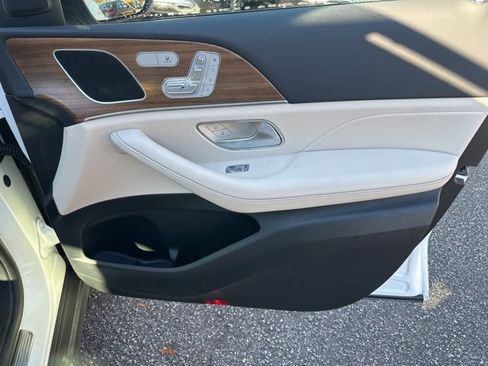 Used 2025 Mercedes-Benz GLE 450 GLE 450 image 19