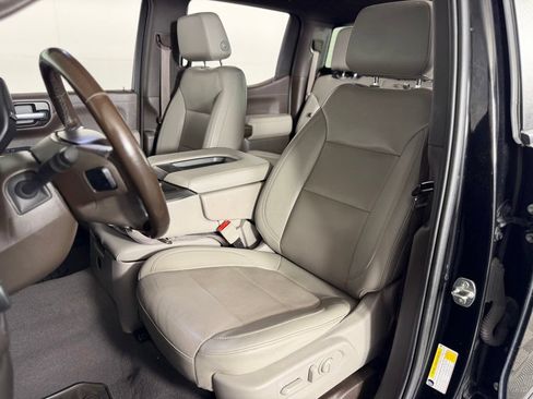 Used 2021 Chevrolet Silverado 1500 LT w/ Convenience Package II AWD/4WD image 30