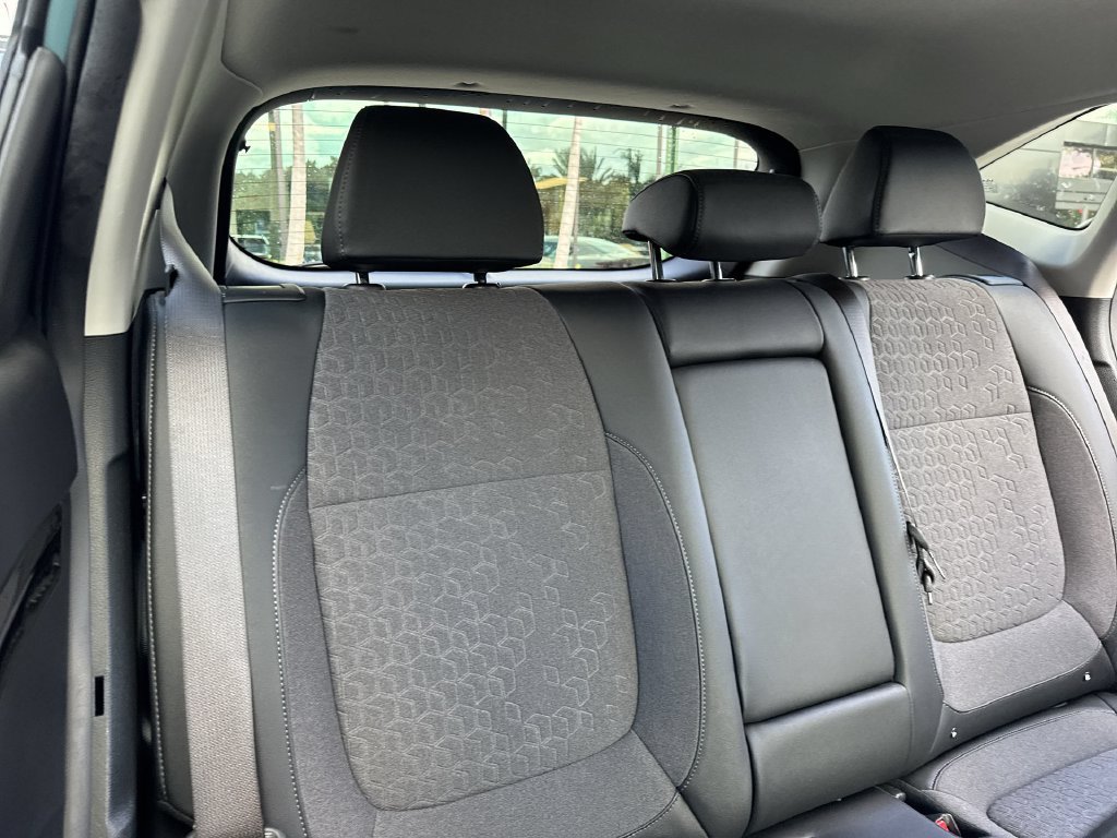 Used 2025 Kia Seltos S FWD image 47