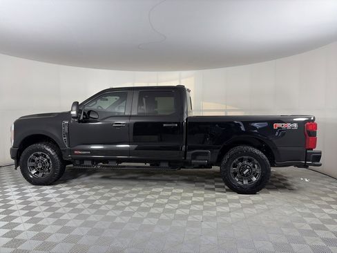 Certified 2023 Ford F250 XL w/ STX Appearance Package image 4
