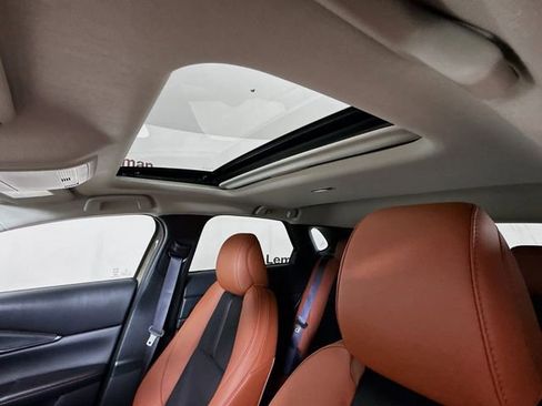 New 2025 MAZDA CX-30 Carbon image 21