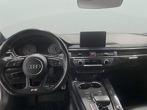 Used 2018 Audi S5 Premium Plus image 11