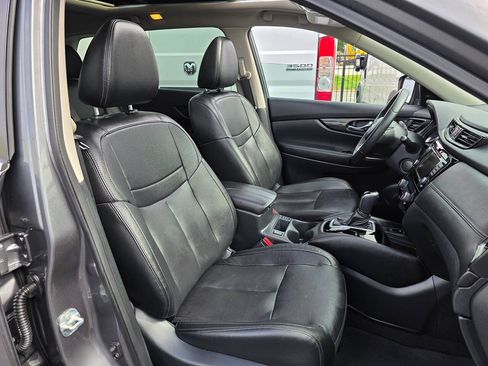 Used 2020 Nissan Rogue SL w/ Premium Package FWD image 10