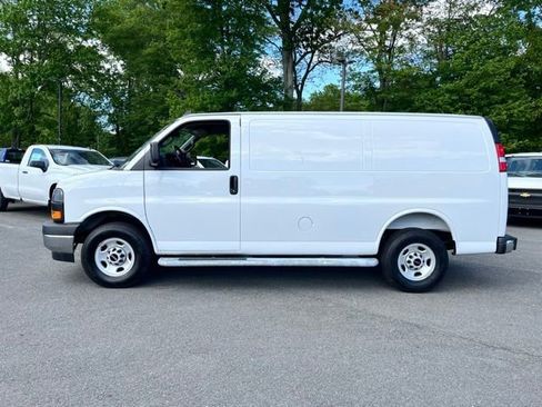 Used 2025 GMC Savana 2500 w/ Driver Convenience Package RWD image 12