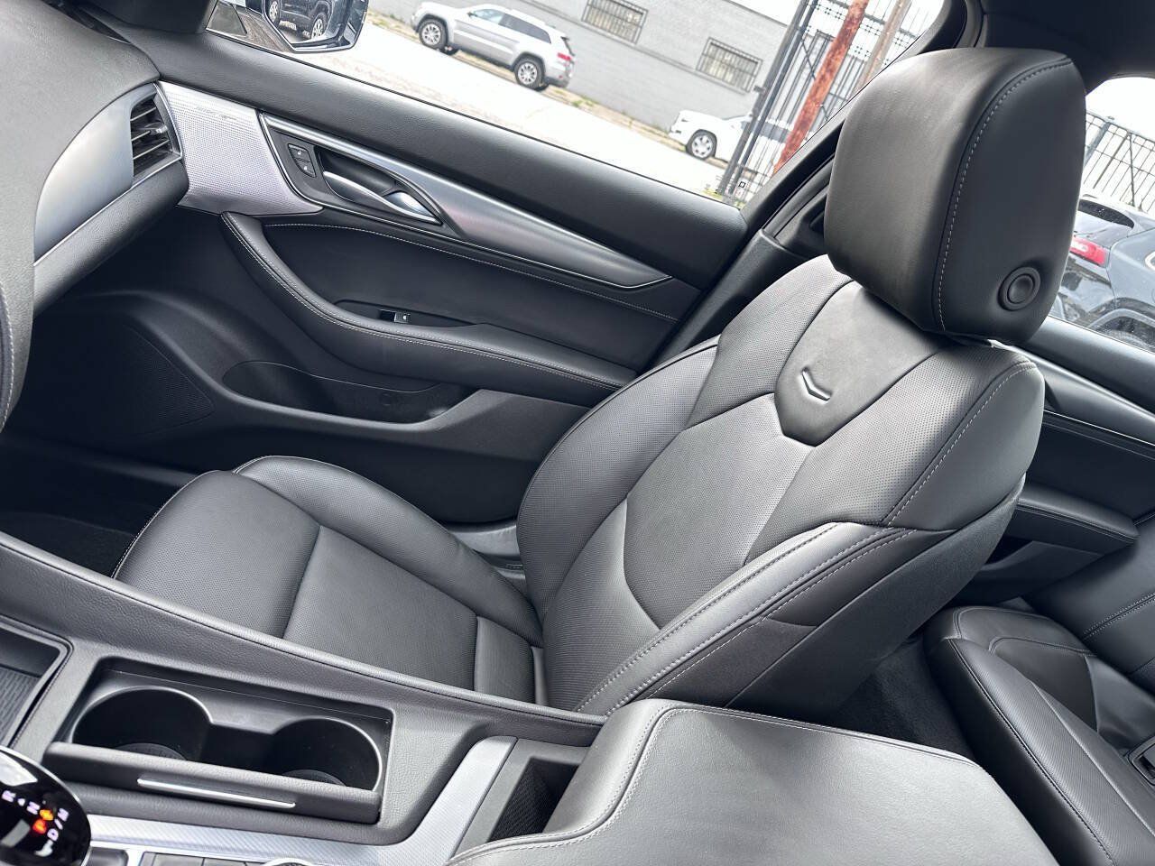 Used 2023 Cadillac CT5 Luxury AWD/4WD image 37