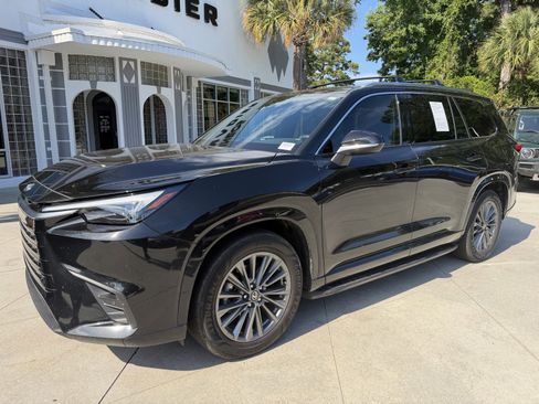 Used 2026 Lexus TX 350 FWD w/ Convenience Package image 2