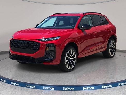 New 2026 Audi Q3 quattro 2.0T AWD/4WD image 1