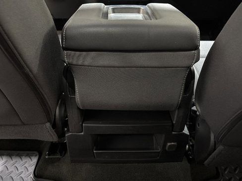 Used 2018 Chevrolet Silverado 1500 LT w/ All Star Edition image 18