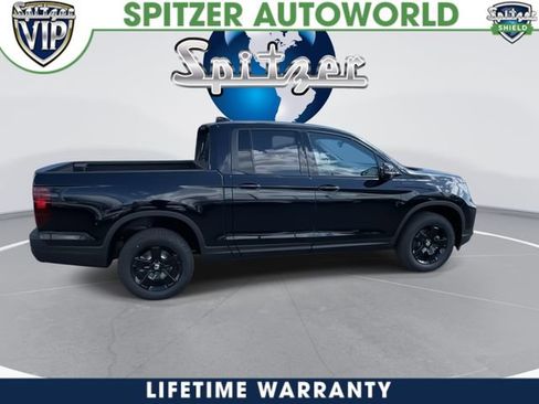 New 2026 Honda Ridgeline Black Edition image 2