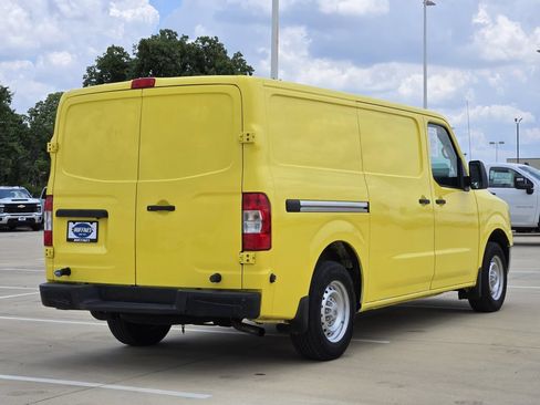 Used 2020 Nissan NV 1500 S RWD image 7