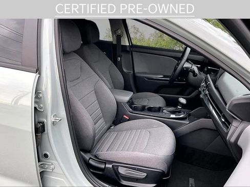 Certified 2025 Kia K4 EX FWD image 7