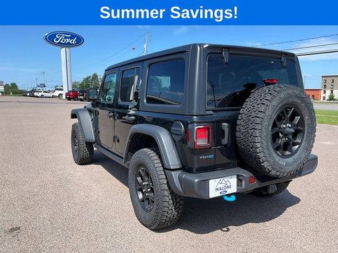 Used 2024 Jeep Wrangler Unlimited AWD/4WD image 5