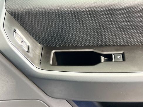 Used 2023 Ford F150 XLT image 25