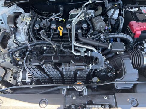 Used 2025 Nissan Altima 2.5 SV FWD image 28