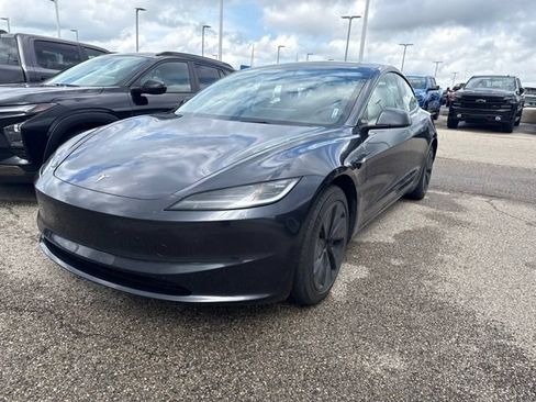 Used 2025 Tesla Model 3 RWD image 10