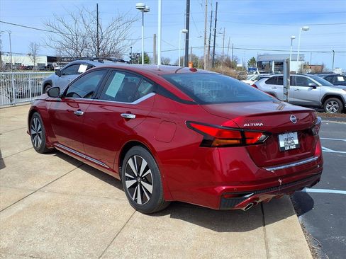 Used 2020 Nissan Altima 2.5 SL image 2