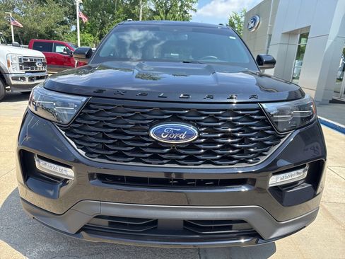 Used 2023 Ford Explorer ST-Line image 35