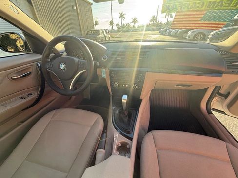 Used 2010 BMW 128i Coupe image 17