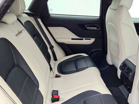 Used 2019 Jaguar F-PACE S AWD/4WD image 23