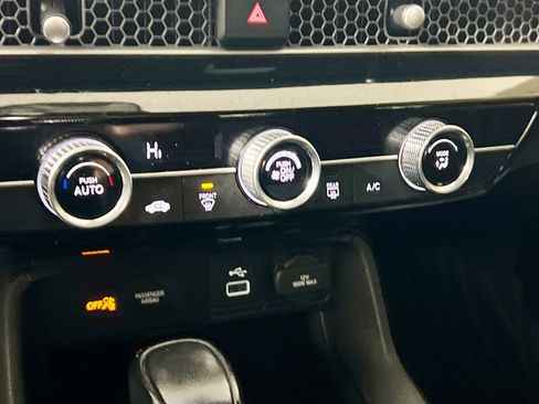 Used 2022 Honda Civic Sport image 27